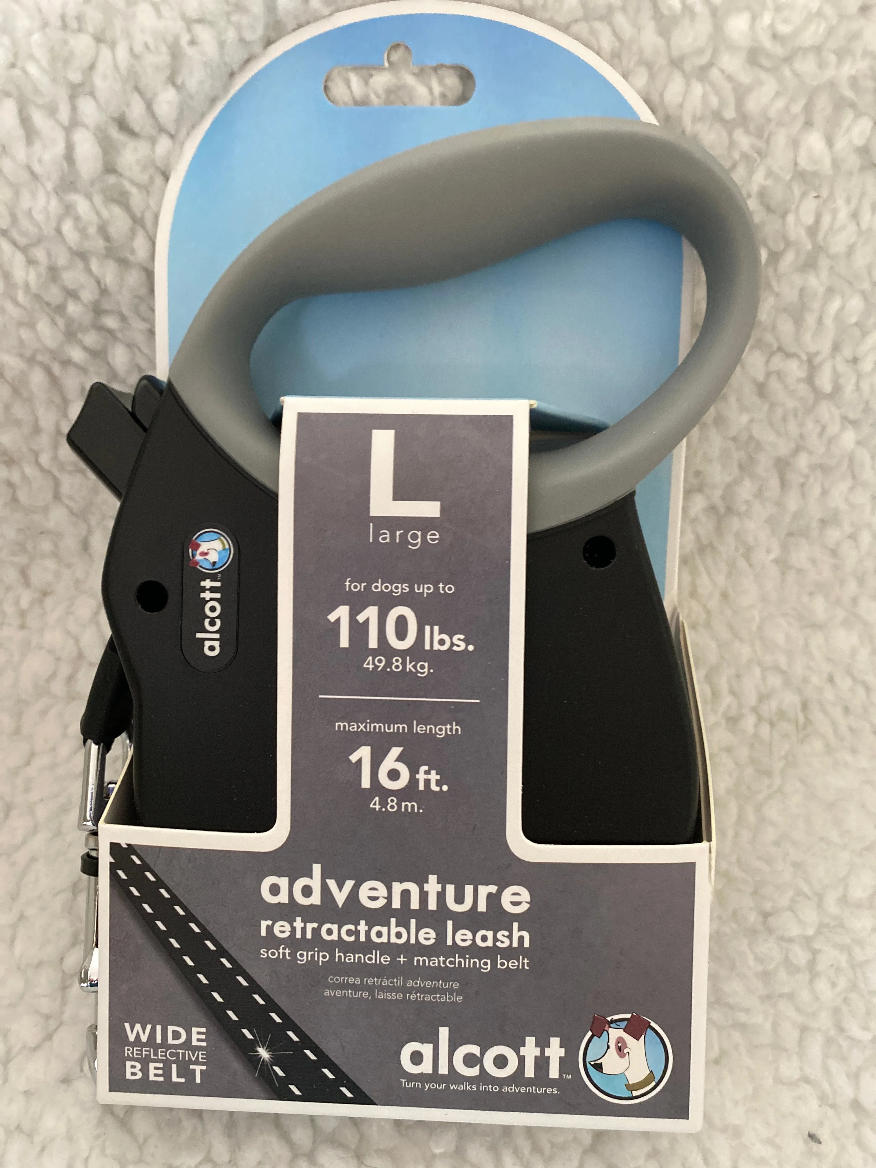 RETRACTABLE LEASH